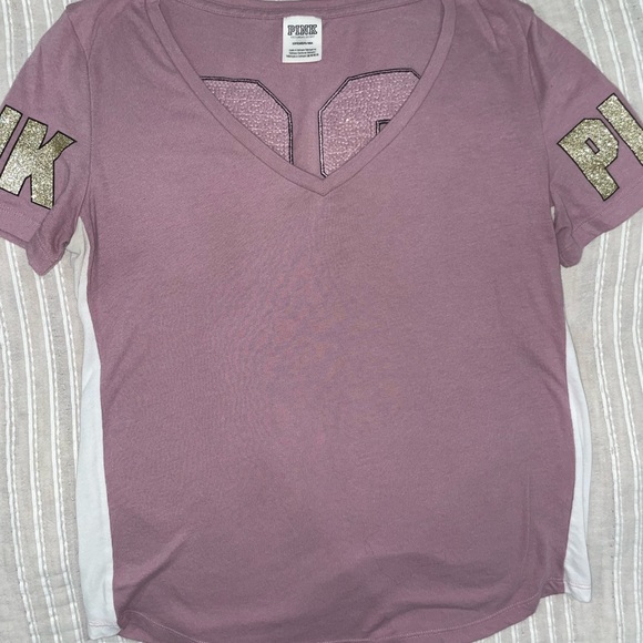 Pink Tops - Picture 2 of 10